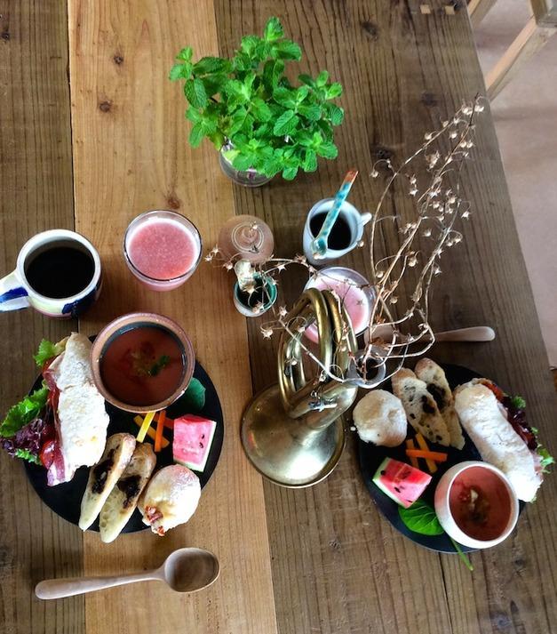 Somos Bed & Breakfast Kunigami Екстериор снимка